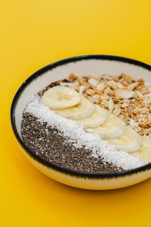 Kai 36 - Hotel Zwischen Fels Und Fluss Грац Экстерьер фото Chia seeds in a smoothie
